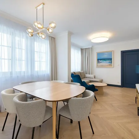 Dr - Sail Apartment