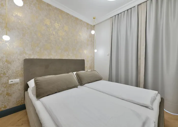 Apartment Dr - Sail *